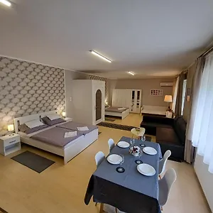 rkd-apartmanhz-szeged.szeged-hotels.com/